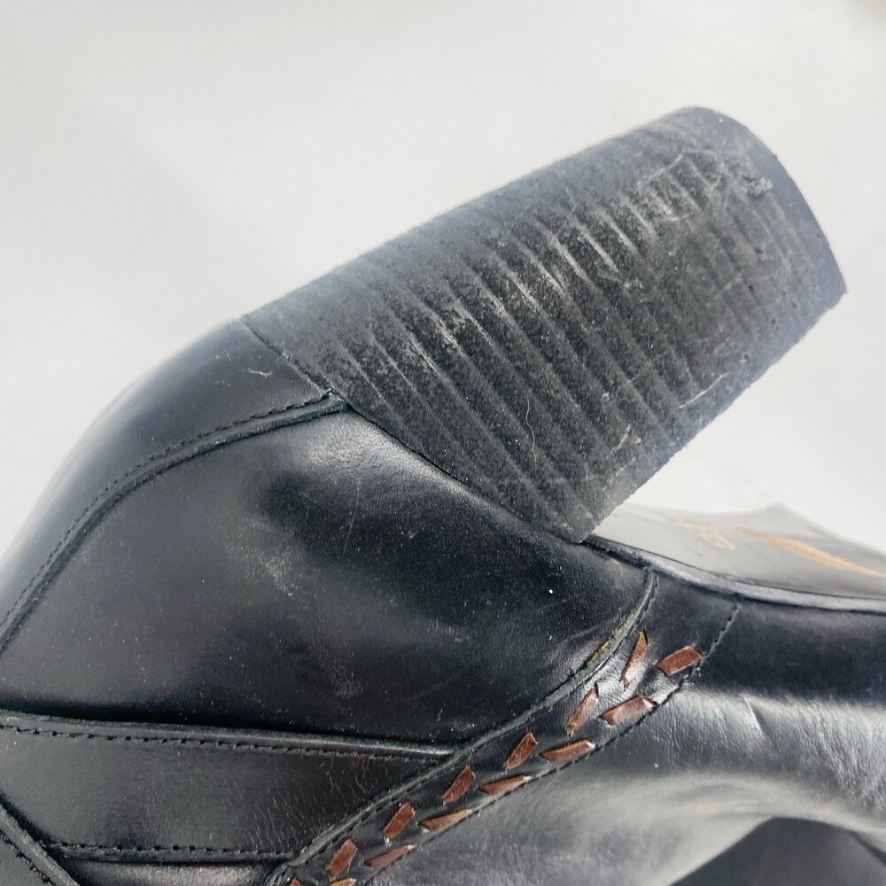 Ugg  Women's US Size 7 Black Leather Heeled Almond Toe Riding Boots 1005662 - Picture 5 of 8